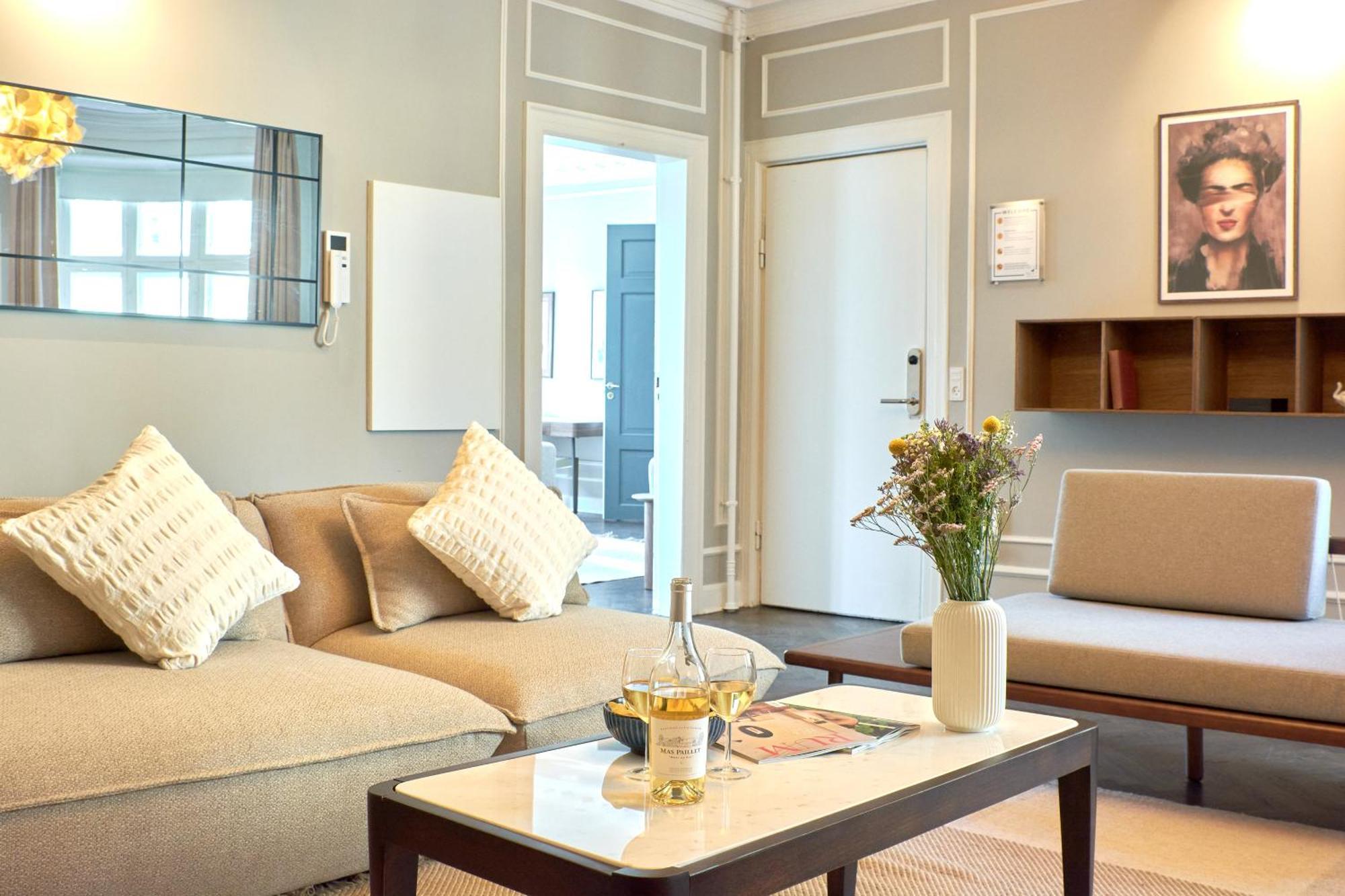Large 4 Bedroom With Balcony & Bathtub In Cph City Copenhagen Exterior photo